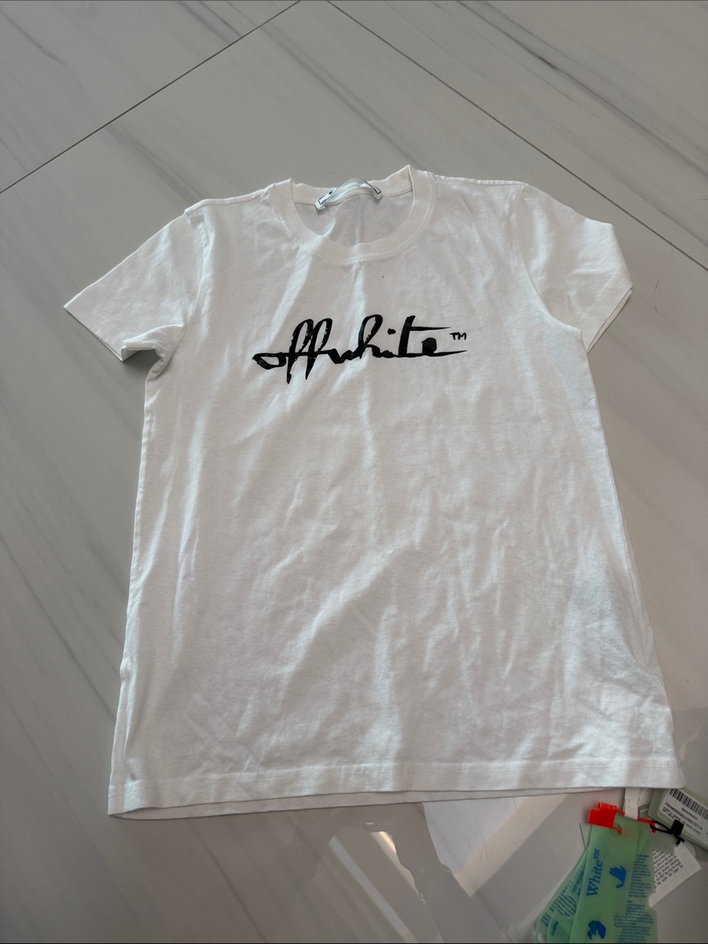 Off-White-new with tags,  White T-Shirt with Black Script Logo, unisex